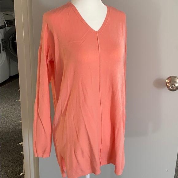 Sweater weather is upon us & this is a must have. - Picture 1 of 3